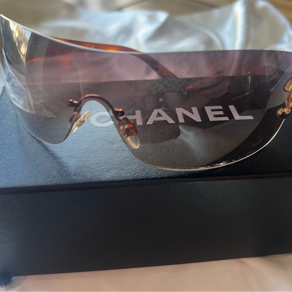 Vintage Chanel shield sunglasses